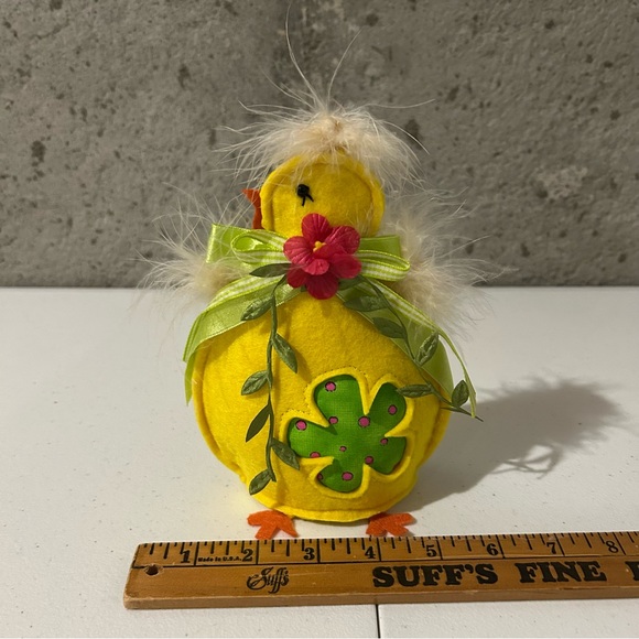 Easter Decor - Picture 8 of 9